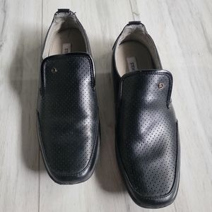 Steve Madden Faderr Black Leat  Men's Shoes. Worn
